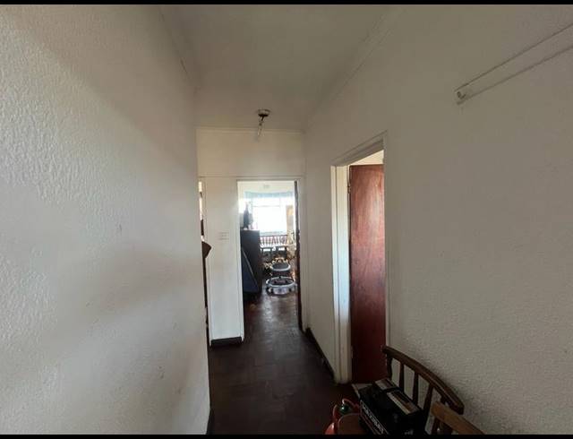 2 BEDROOM APARTMENT FOR SALE IN PAROW CENTRAL